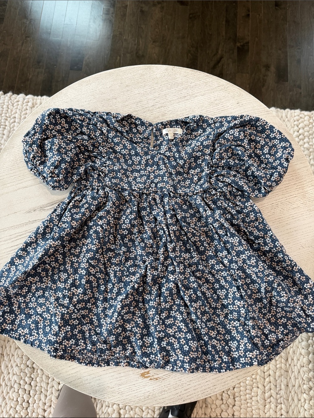 Rylee + Cru Navy Floral Puff-Sleeve Kids Top